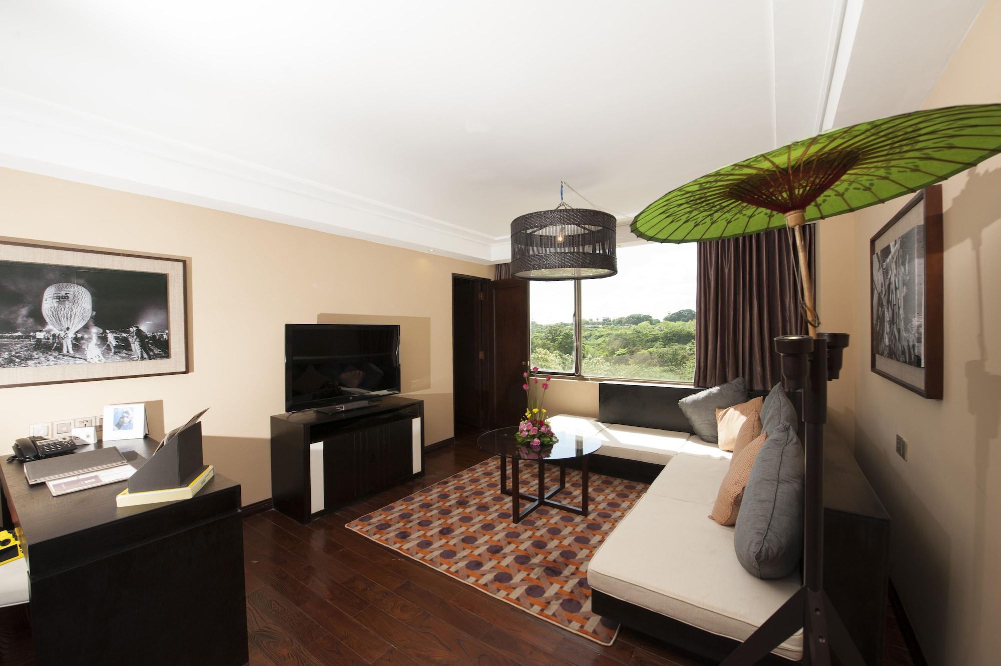 Rose Garden Hotel Yangon Exterior foto