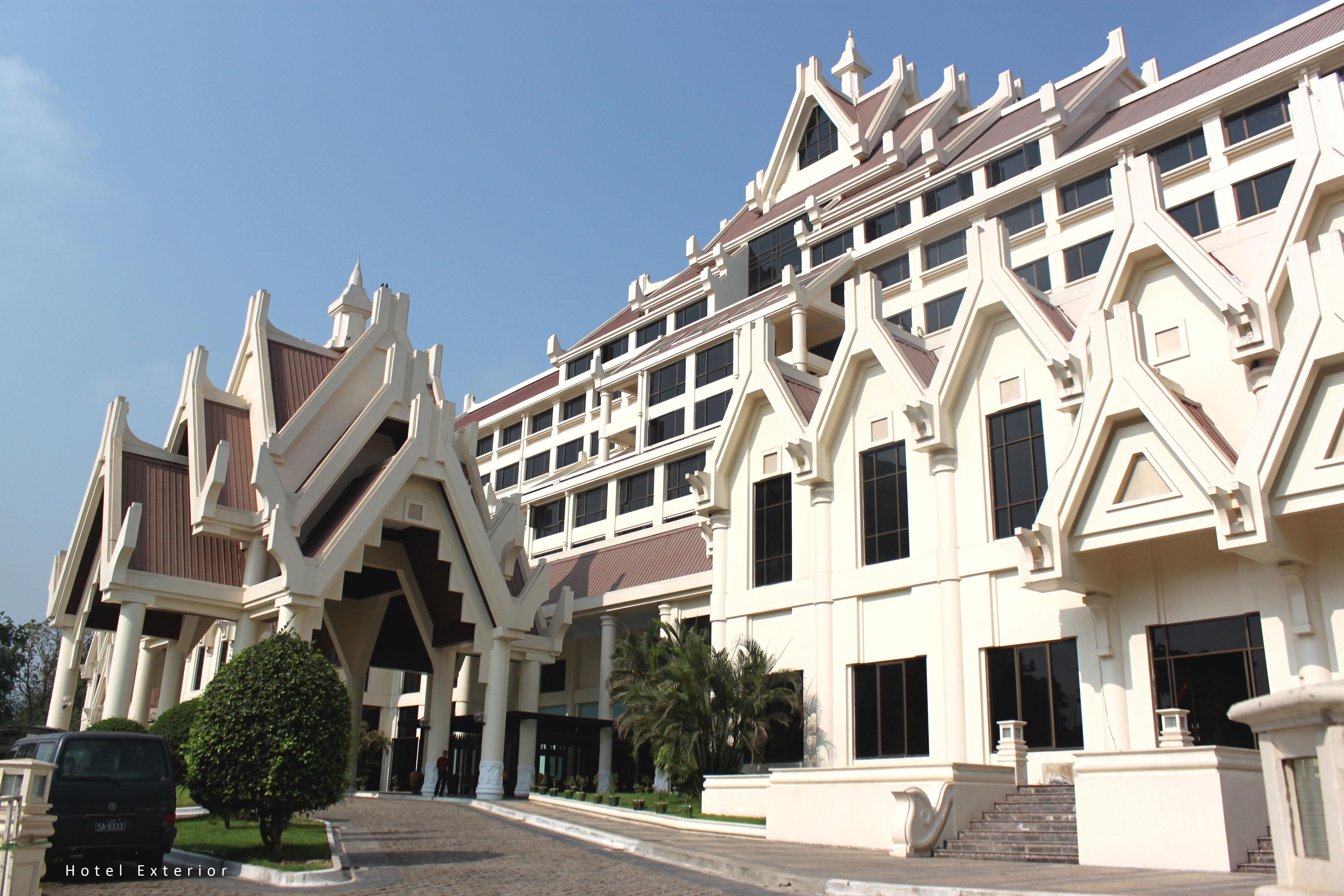 Rose Garden Hotel Yangon Exterior foto