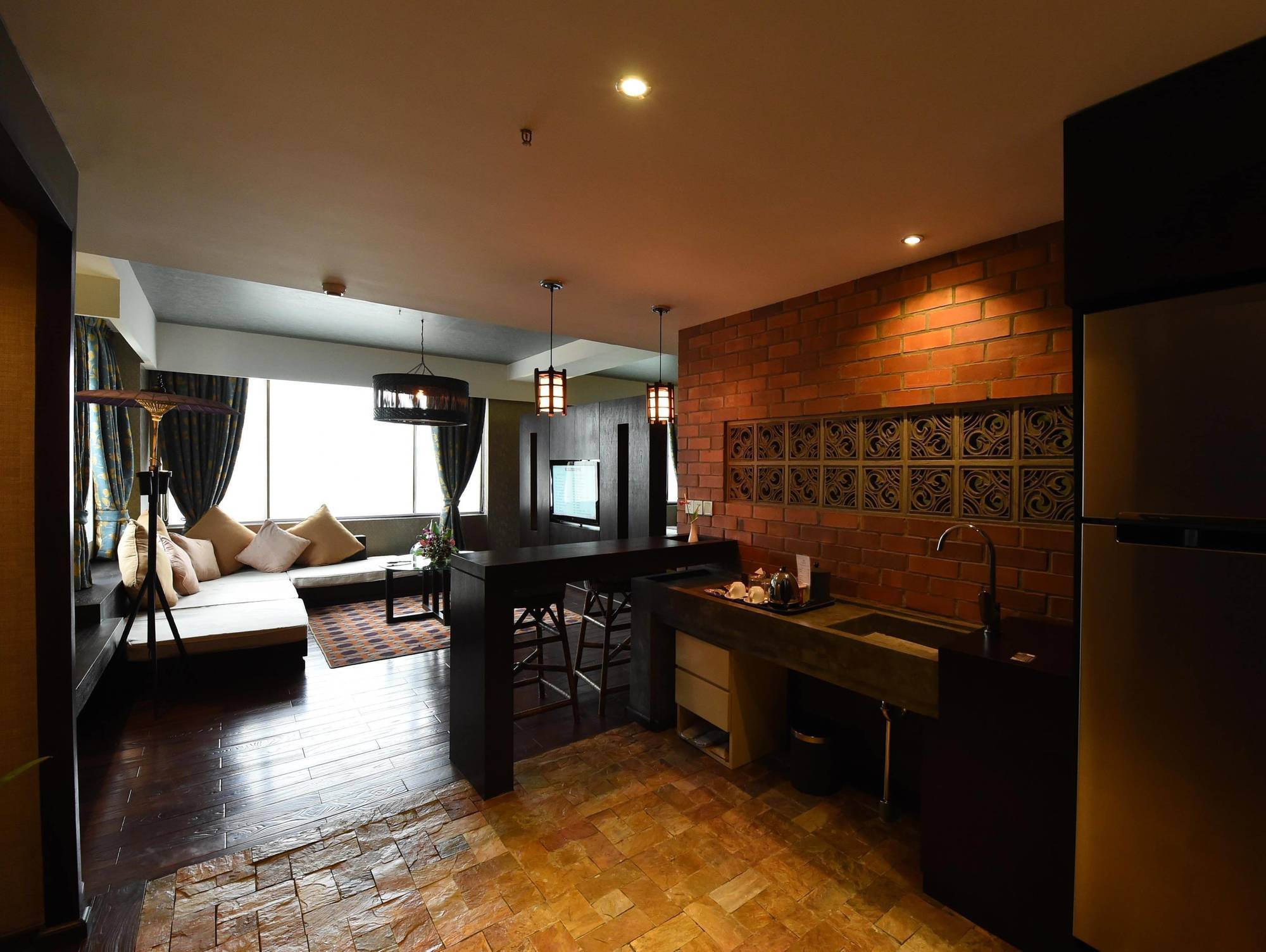 Rose Garden Hotel Yangon Exterior foto
